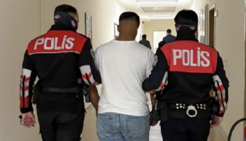 Manisa'da 152 yıl hapis cezasıyla aranan 17 yaşındaki şüpheli parkta yakalandı