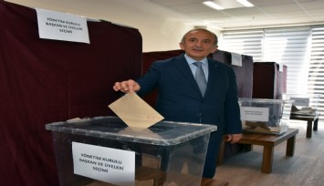 Manisa TSO’da Mehmet Yılmaz güven tazeledi: Üçüncü kez başkan seçildi