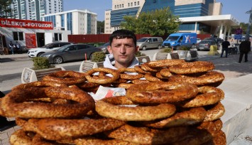 Simit tezgahına not bırakıp KPSS sınavına girdi, güveni boşa çıkmadı