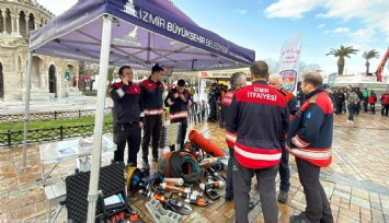 30 Ekim ve 6 Şubat’ın sessiz tanıkları İzmir’de sergilendi