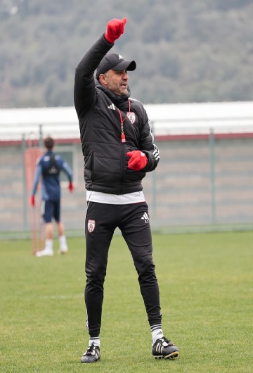 Altınordu’da Ender Traş’la yollar ayrıldı