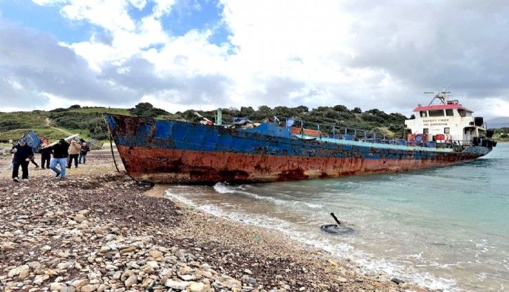 Asbestli gemi SİT alanında mı sökülüyor? Arslan’dan sert soru önergeleri