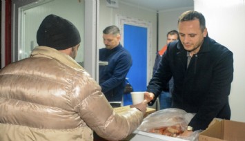 Başkan Eşki EVKA-3’te vatandaşlara kendi elleriyle çorba ikram etti