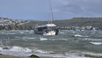 Bodrum’u kuvvetli fırtına vurdu