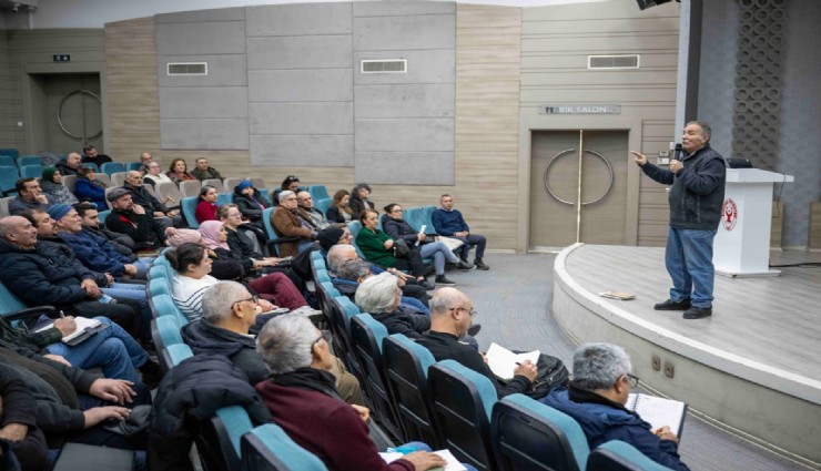 Bornova’da arıcılığa güçlü destek: 10. kurs 100 kursiyerle başladı