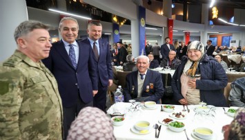 Buca’da şehit aileleri ve gazilere vefa iftarı