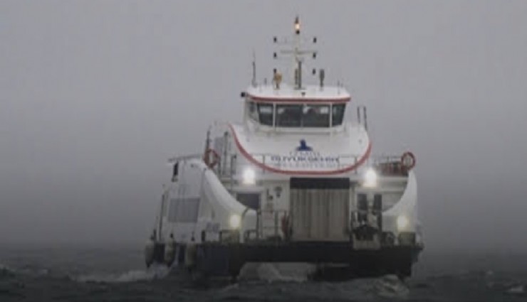 İzmir’de deniz ulaşımına fırtına engeli: Seferler iptal edildi