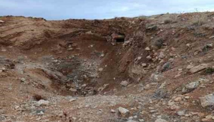 İzmir'de kaçak kazı yapılan tarla birinci derece sit alanı ilan edildi