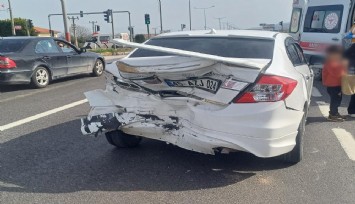 Manisa’da iki araç çarpıştı: 5 yaralı