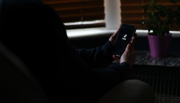 Fransa Eğitim Bakanlığı, TikTok’u savcılığa şikayet etti