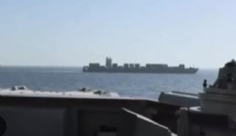 ABD ordusu, ablukaya uymayan İran bandıralı gemiyi vurduğunu duyurdu