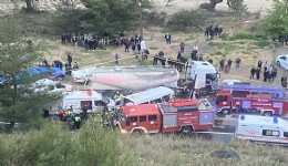 Antalya Isparta yolunda feci kaza: 7 ölü, 7 yaralı