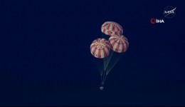 Ay’a dönüşte tarihi başarı: Artemis II mürettebatı güvenle Dünya’ya indi