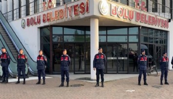 Bolu Belediyesi'nde arama yapılıyor