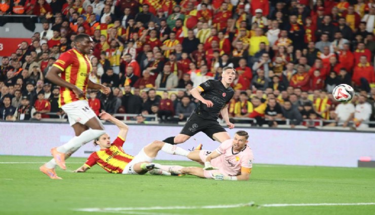 Göztepe, Galatasaray'a direnemedi: 1-3