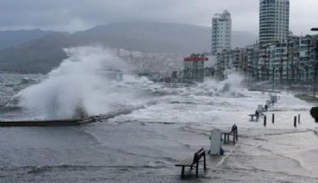 İzmir’de kuvvetli fırtına uyarısı yapıldı: Rüzgar saatte 75 km’ye ulaşacak