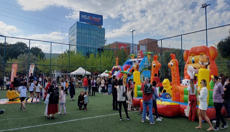 MBA Dokuz Eylül Kampüsü'nde 23 Nisan coşkusu