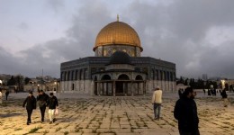 Mescid-i Aksa 41 gün sonra yeniden ibadete açıldı
