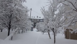 Nisan ortasında 11 köy yolu kar nedeniyle ulaşıma kapandı