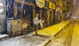 Sarıkamış’ta nisan sürprizi: İlçe yeniden beyaza büründü