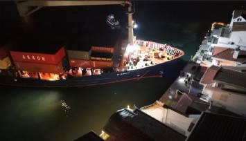 Sarıyer’de yalıya metreler kala karaya oturan konteyner gemisi yüzdürüldü