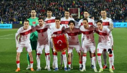 Türkiye 24 yıl sonra Dünya Kupası'nda: A Milliler, Kosova'yı göz açtırmadı: 0-1