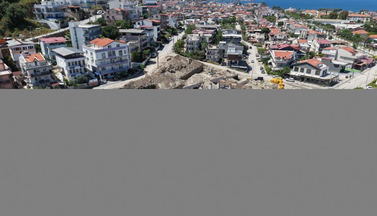 Dikili’nin yeni itfaiye binası hızla yükseliyor