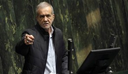 İran Cumhurbaşkanı Pezeşkiyan: 'İran yasal haklarından geri adım atmaz'