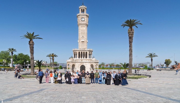 İzmir Büyükşehir’den emeklilere ücretsiz gezi desteği: 30 ilçede kültür turu başlıyor