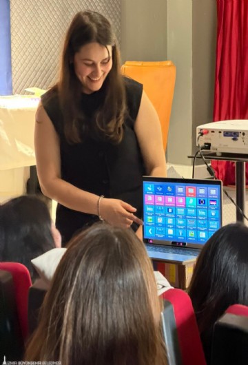 İzmir’de iletişimde engelleri kaldıracak sistem: ADİS