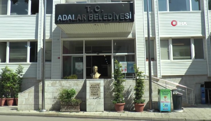 Adalar Belediye Başkanı Akpolat dahil 35 şüpheli tutuklandı