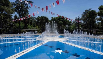 Bornova’da Büyükpark yenilendi: Kuru havuz Kuzey Yıldızı tasarımıyla yeni görünüm kazandı