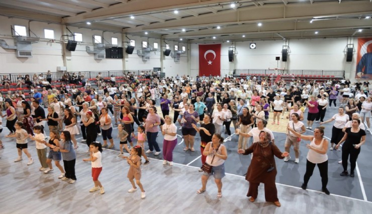 Çiğli’de Aerobik ve Dans Gecesi coşkusu