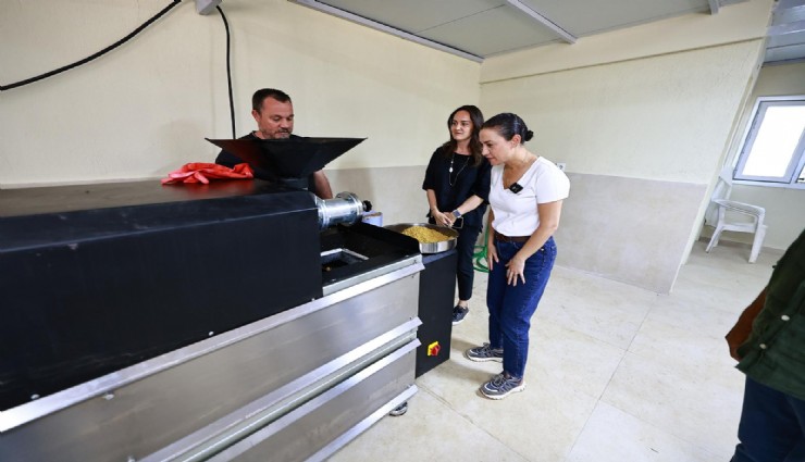 Efes Selçuk’ta atık yemekler mama parkuruna, mamalar can dostlarına gidiyor