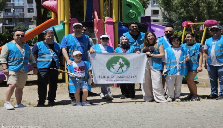 İzmir’de ortak yaşam alanlarında örnek dayanışma