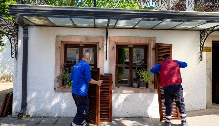 İzmir’in tarihi mirasına bakım: Kent Kütüphanesi yenilendi