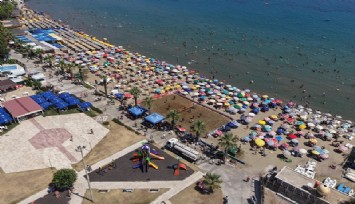 Menderes'te plaj voleybolu heyecanı yaşandı