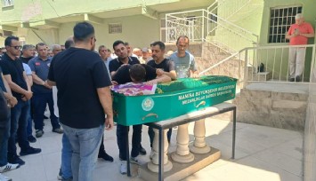 Mezuniyete giderken otobüs kazasında ölen Zehra gözyaşlarıyla uğurlandı