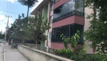 Yaşlı kadın evinde öldürüldü