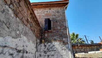 Bergama'nın 220 yıllık tarihi şapeli satışa çıkarıldı
