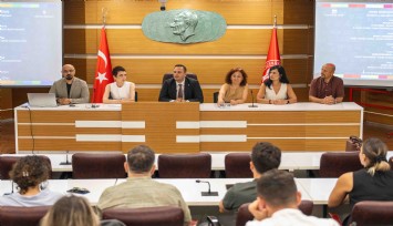 Bornova Belediyesi’nde 'Yeşil Yakalı' dönemi başladı