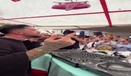 DJ Mahmut Orhan'dan Alaçatı performansı