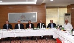 Malatya kayısısının geleceği masaya yatırıldı