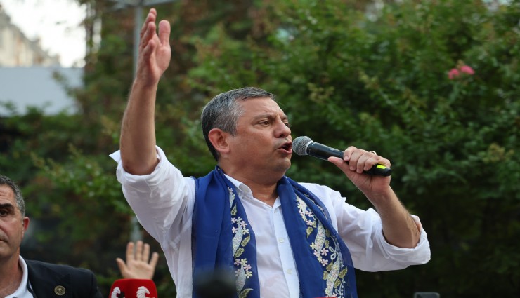 Özel'den yeni parti sinyali: 'Yeni bir yol açacağız'