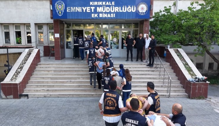 12 yıl önce işlenen vahşi cinayette 13 kişi tutuklandı