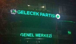 Gelecek Partisi resmen feshedildi