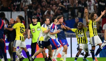 Guendouzi’nin sevinci sonrası Lyon’da gergin anlar