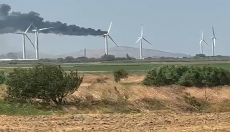 İzmir’de rüzgar türbini yangını