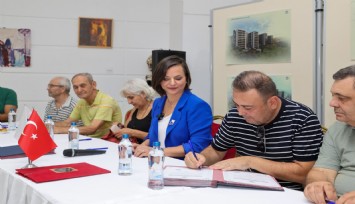 Karabağlar'da kentsel dönüşümde ilk imzalar atıldı