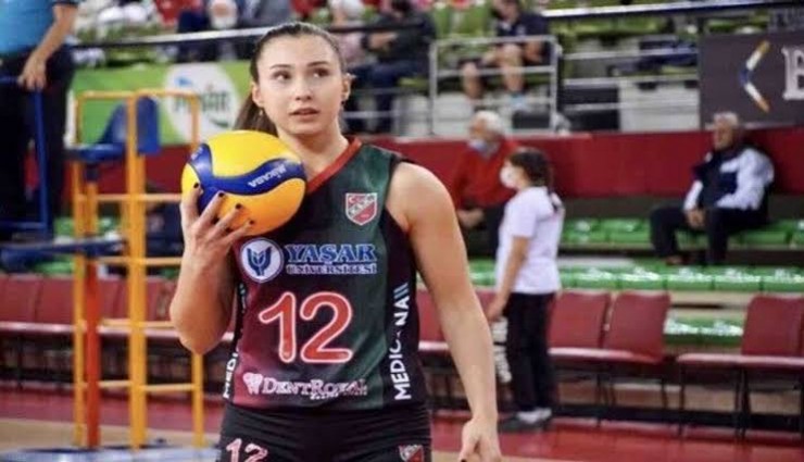 Karşıyaka Voleybol, Ezgi Uludağ ile devam dedi